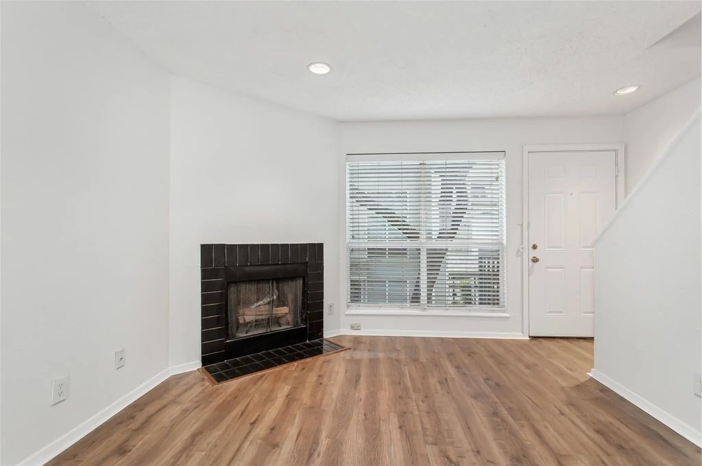 1901 N Fitzhugh Avenue 19, Dallas