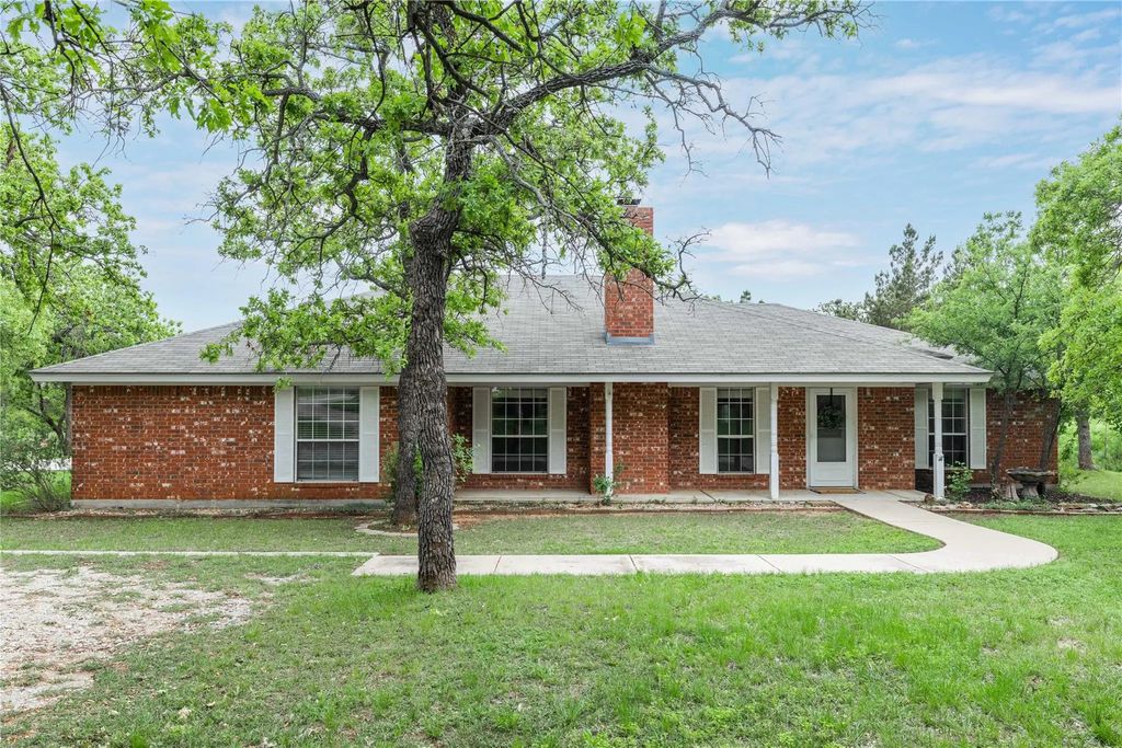 4300 County Road 372, Early