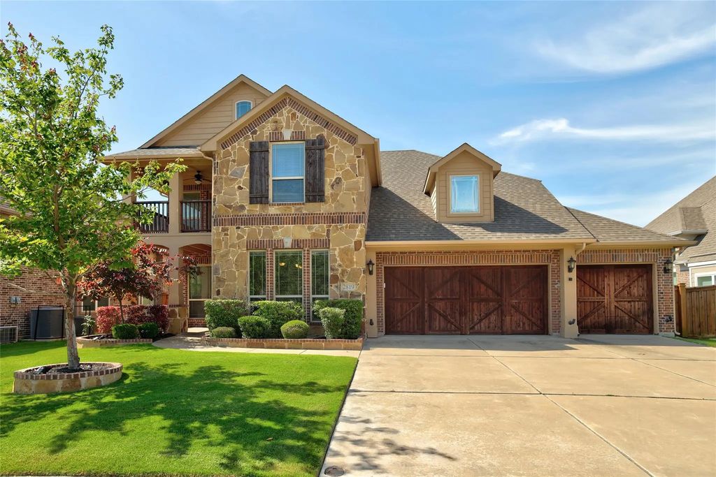 2819 Terrosa Road, Grand Prairie