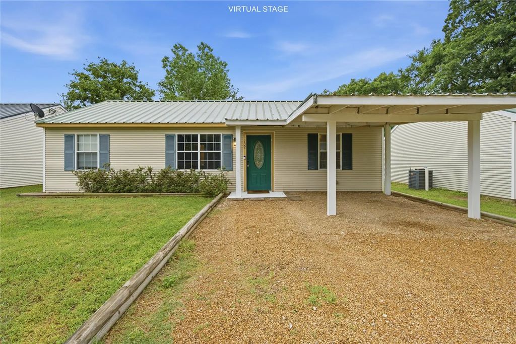 732 Ridgewood Drive, Tool