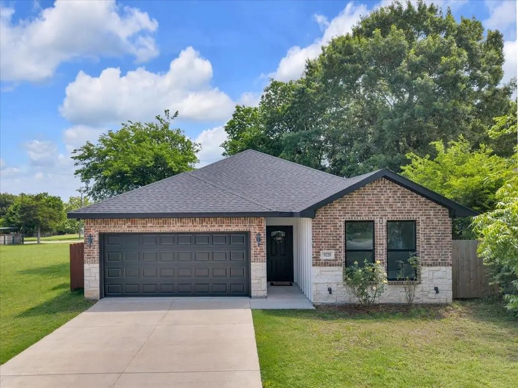 9228 Beckley View Avenue, Dallas