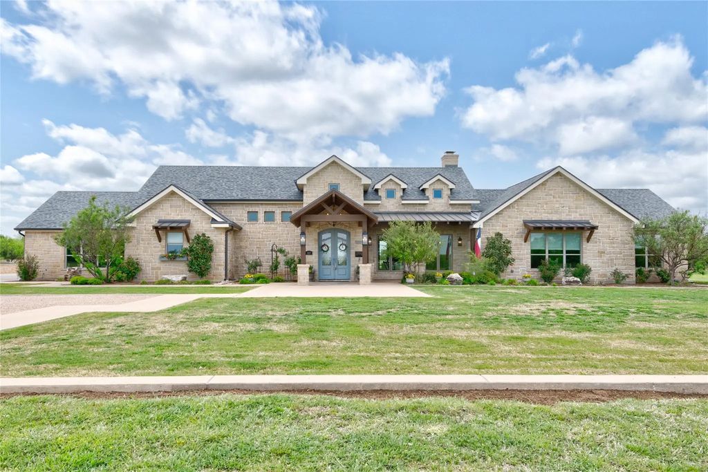 317 Miller Lane, Abilene
