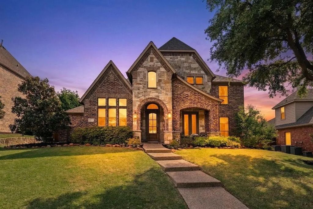 1116 Damsel Ginger Lane, Lewisville