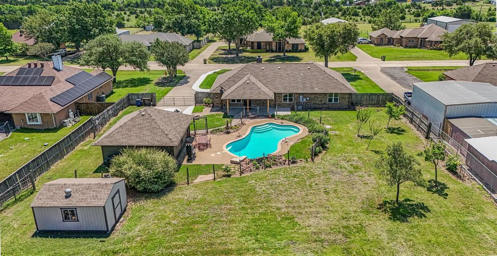 11837 Nicole Lane, Forney