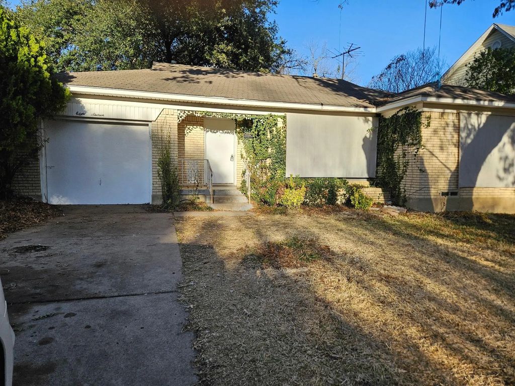 816 Kirkwood Drive, Dallas