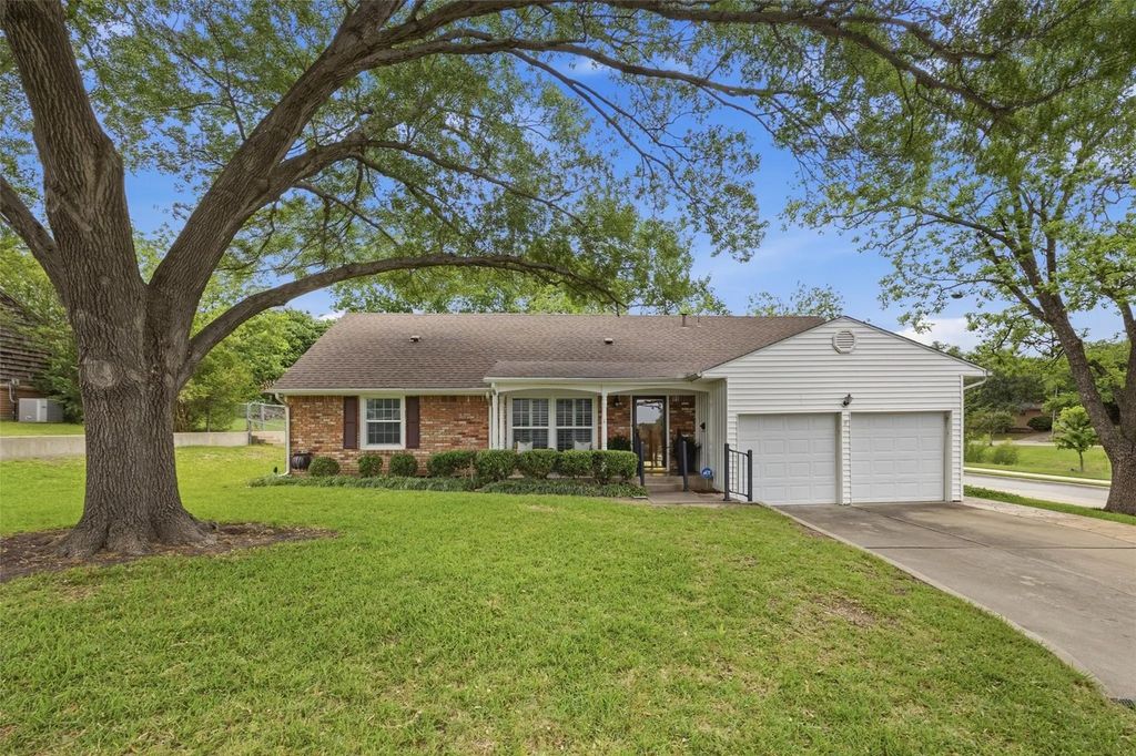 3513 Martin Lydon Avenue, Fort Worth