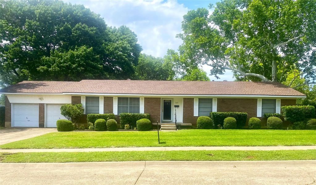 509 Nesbit Drive, Garland
