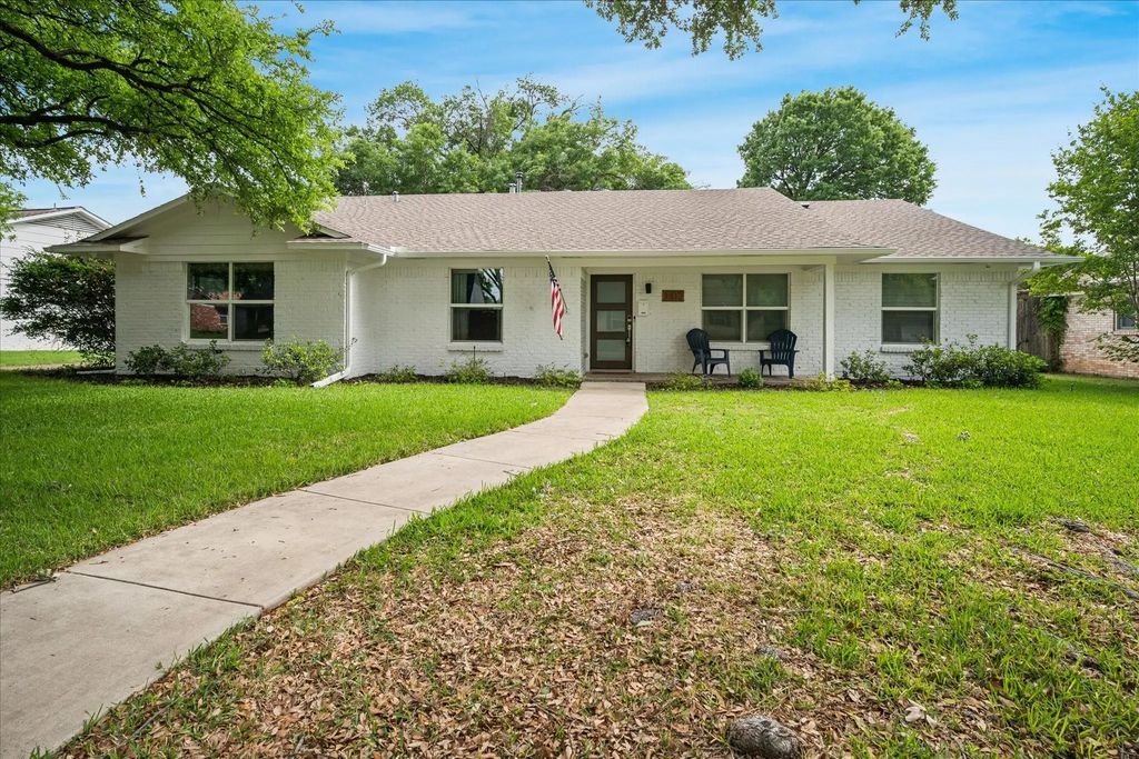 3312 Camelot Drive, Dallas