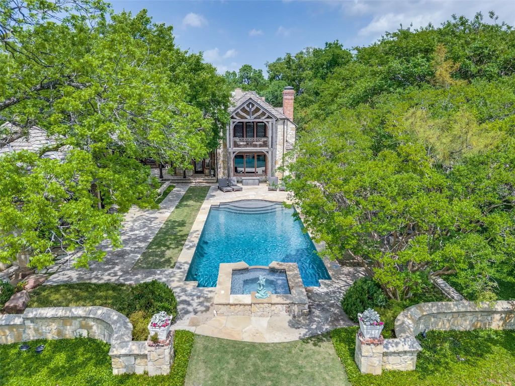 5106 Deloache Avenue, Dallas