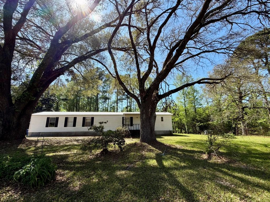 3134 Highway 507, Coushatta