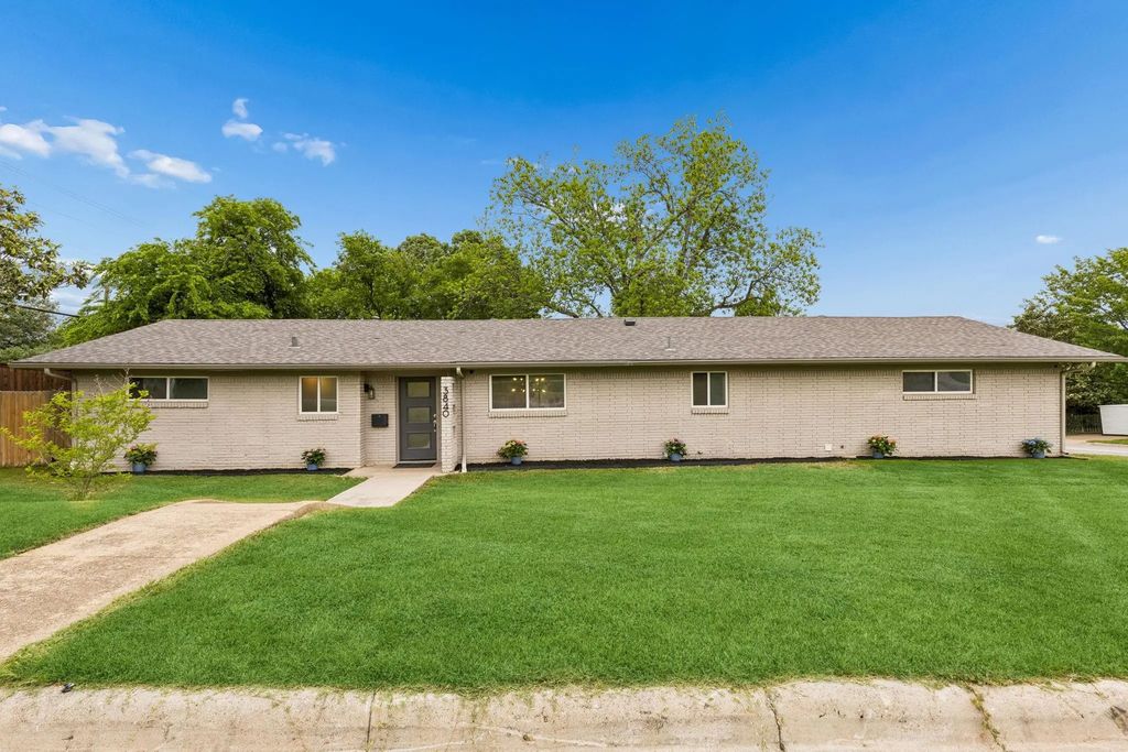 3840 Walton Avenue, Fort Worth