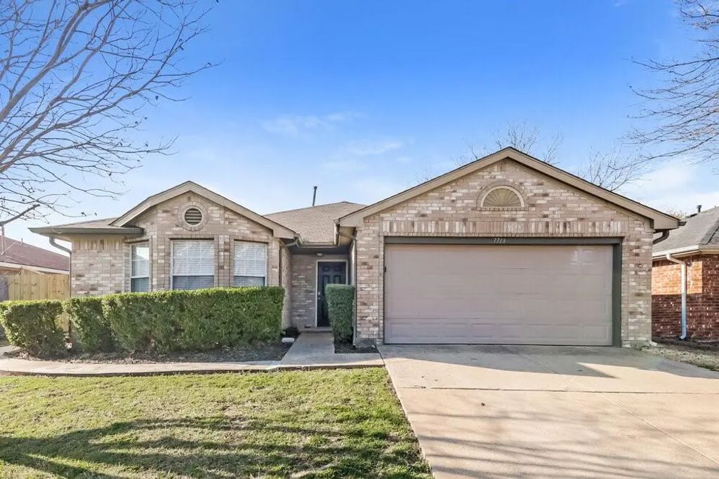 7713 Dockside Drive, Rowlett