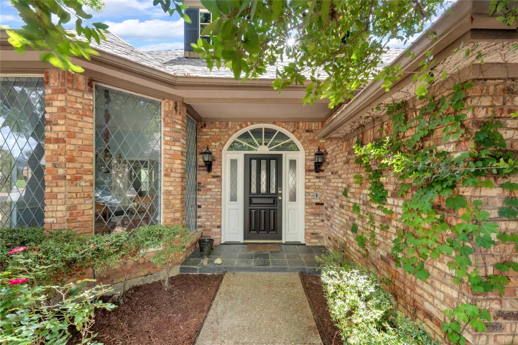 6214 Liberty Hill, Dallas
