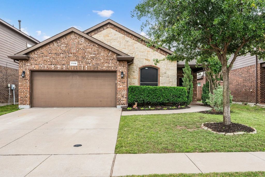 7116 Baldy Mountain Trail, Fort Worth