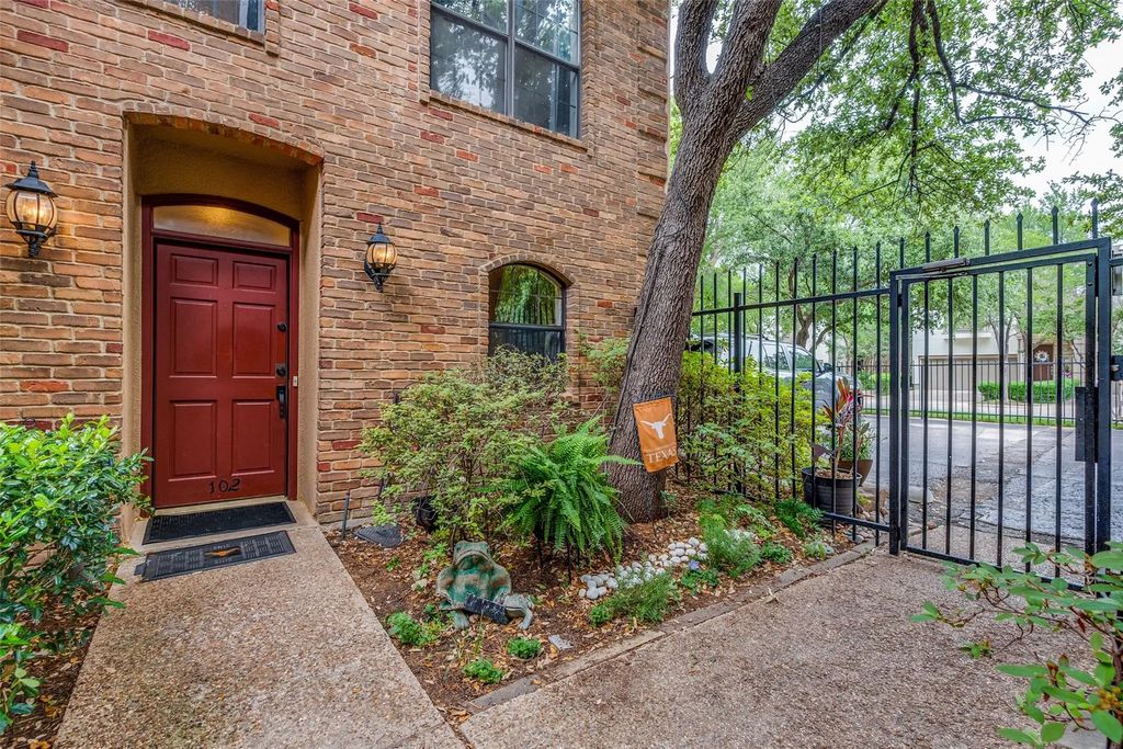 4307 Gilbert Avenue 102, Dallas