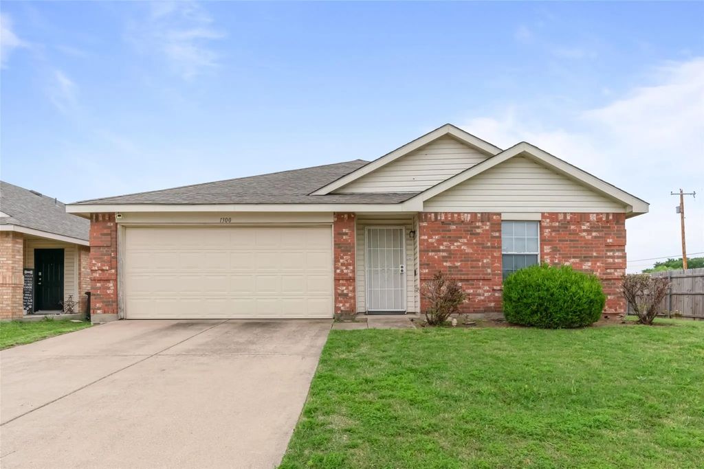 1300 Castle Ridge Road, Fort Worth