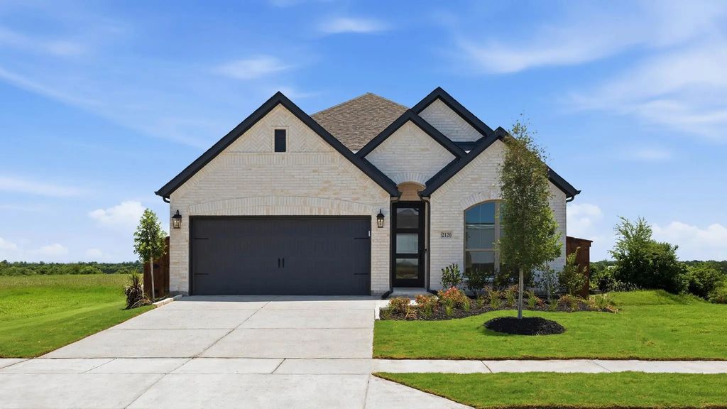 2120 Waters Edge Street, Forney