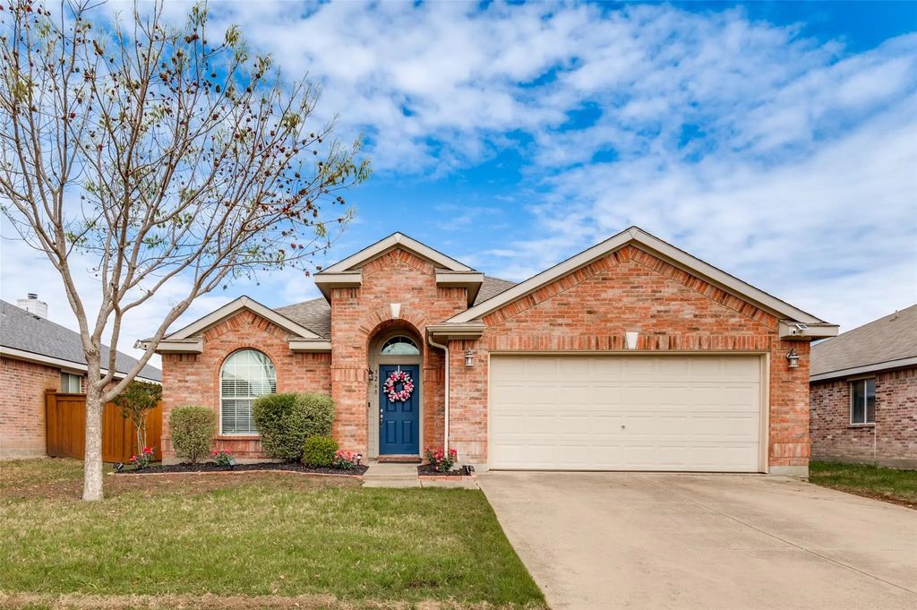 3268 Yeltes, Grand Prairie
