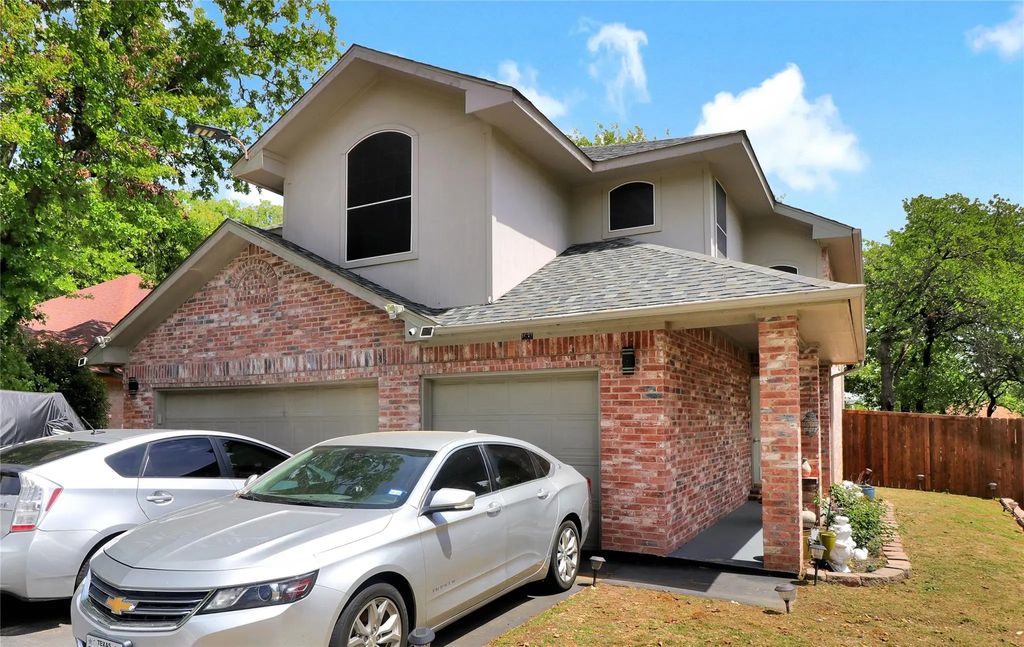 1637 Arbor Ridge Drive, Fort Worth