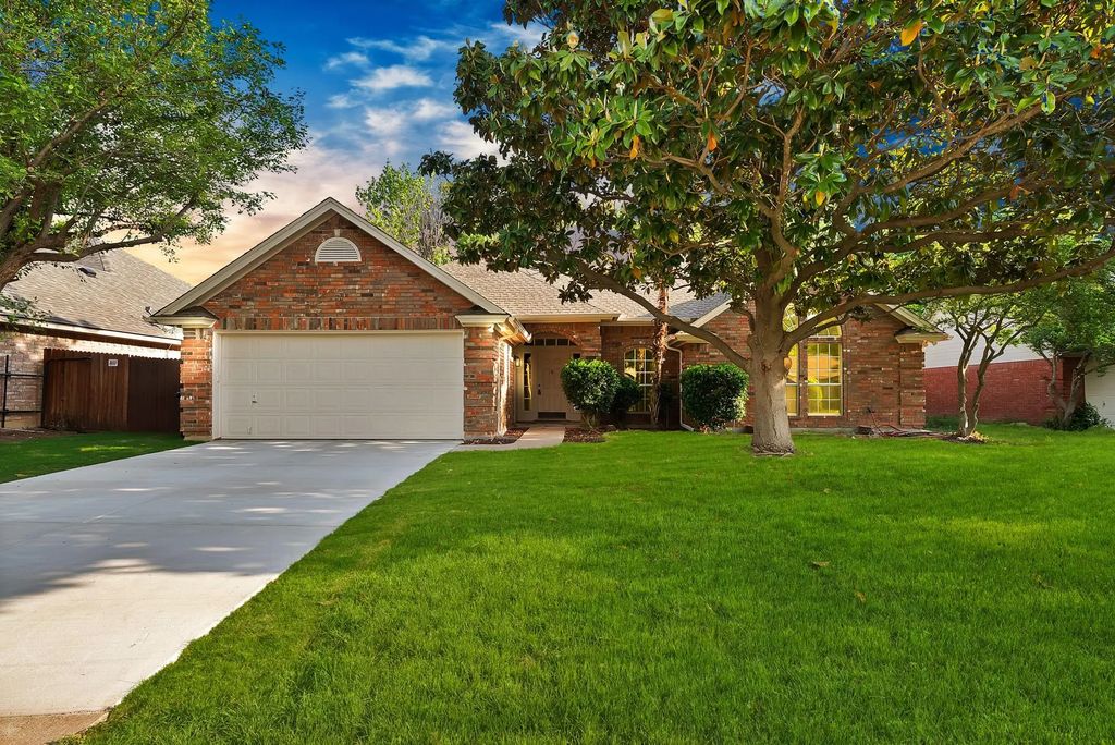 1213 Concho Drive, Benbrook