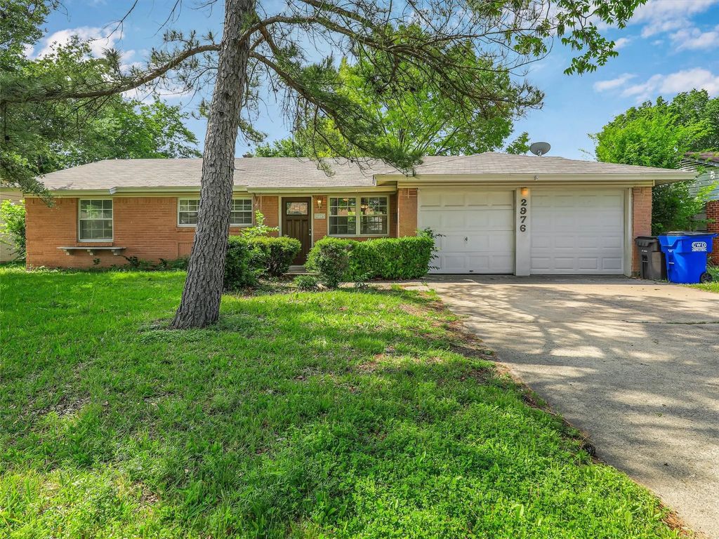 2976 Cameo Lane, Farmers Branch