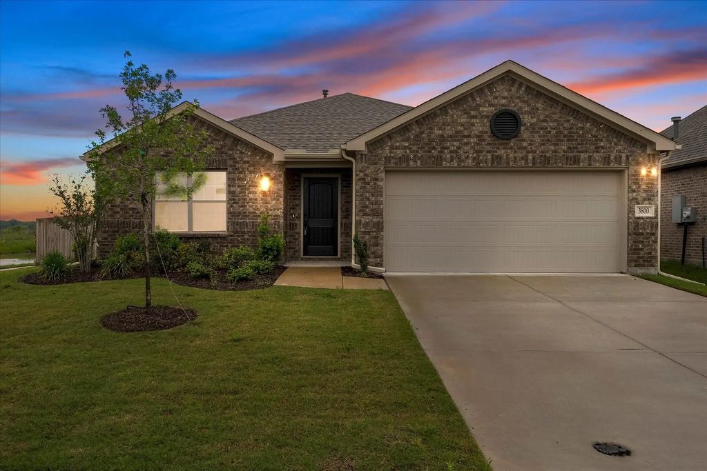 3800 Arrowchop Drive, Caddo Mills