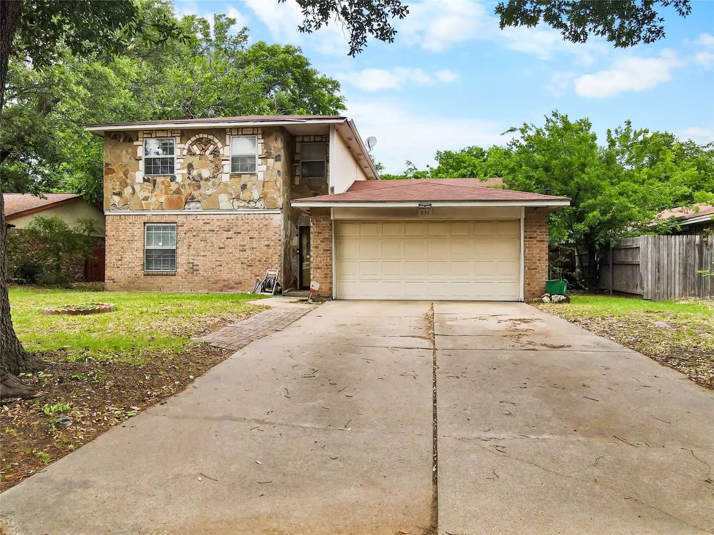834 Brian Drive, Grand Prairie
