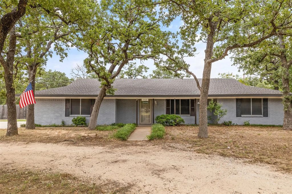 2428 County Road 911, Joshua