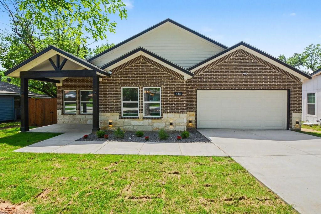 128 Westway, Terrell