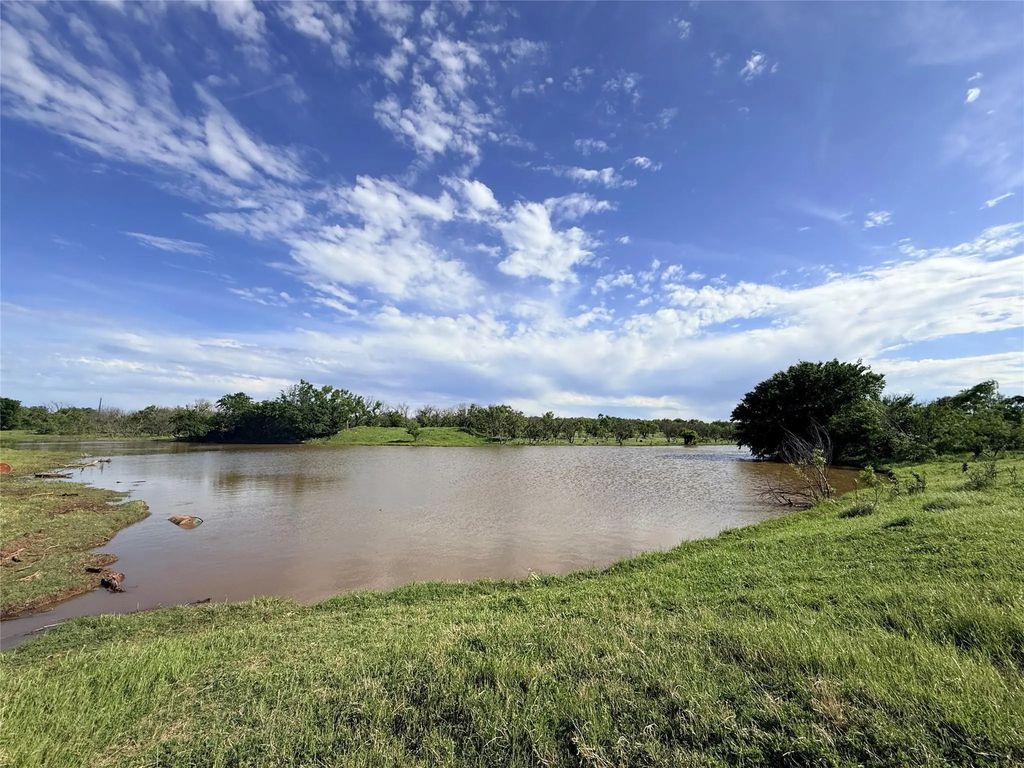 Troy Davis Road, Olney
