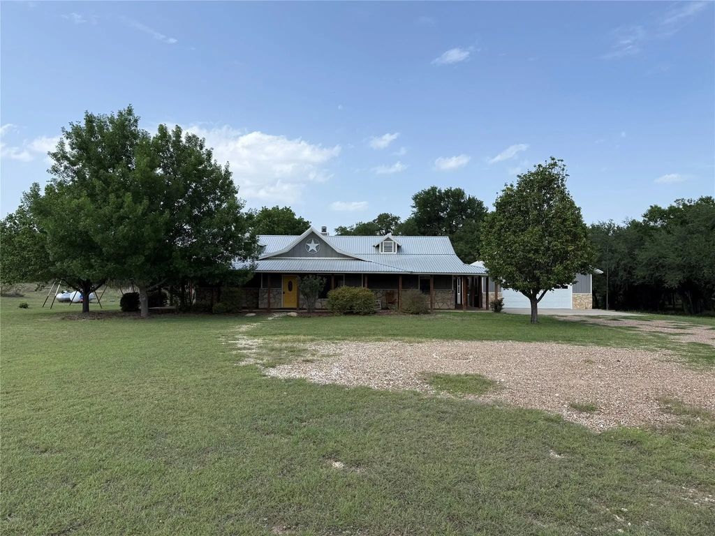 1362 Moody Lane, Glen Rose