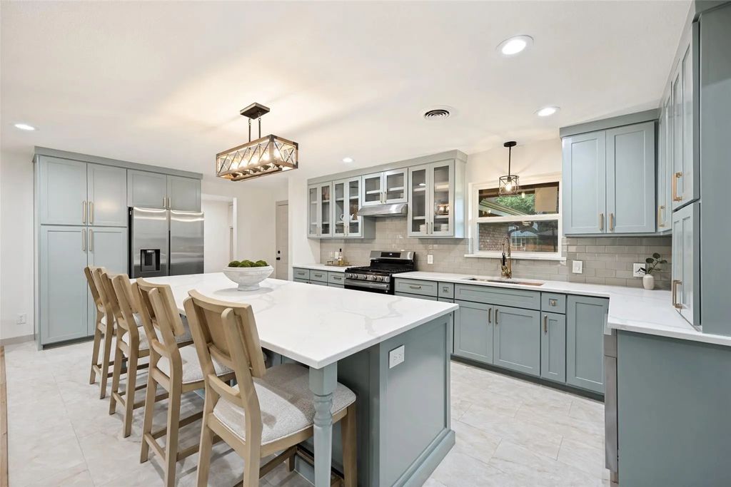 524 Carol Court, Richardson