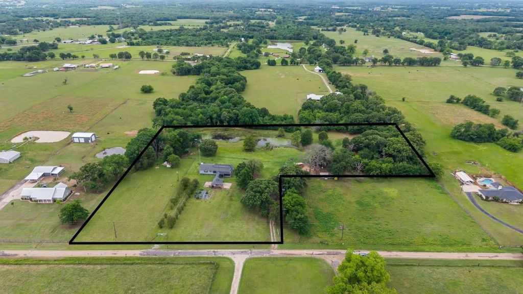 451 Vz County Road 1118, Grand Saline