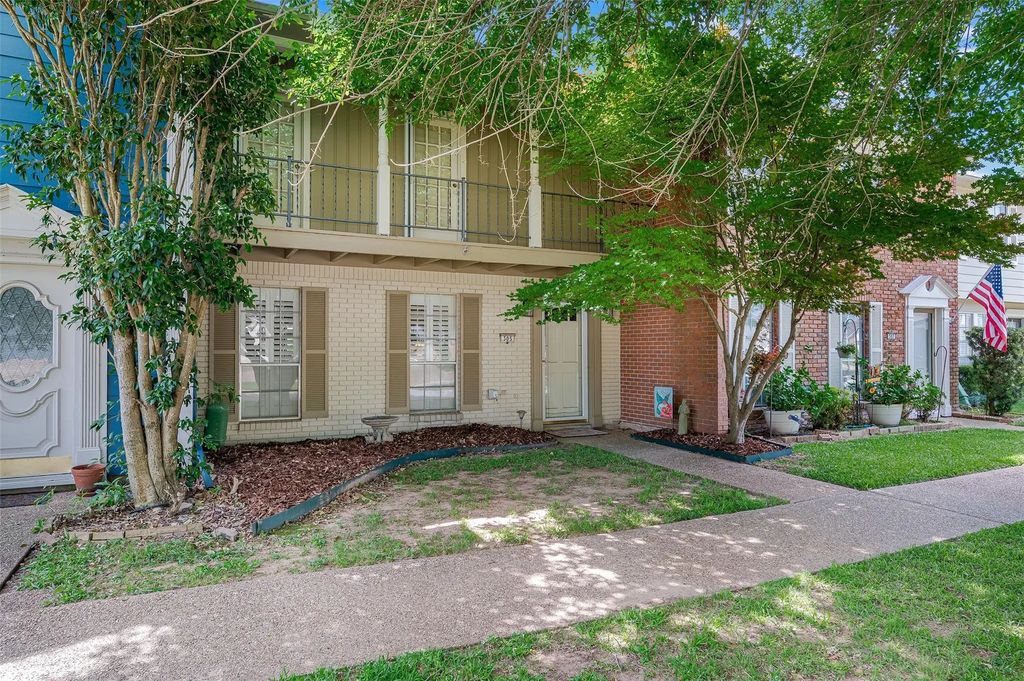305 Stratmore Drive, Shreveport