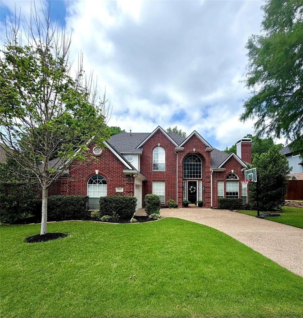 2001 Concord Drive, Flower Mound