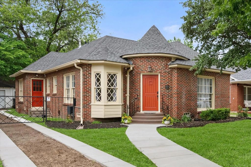 2220 5th Avenue, Fort Worth