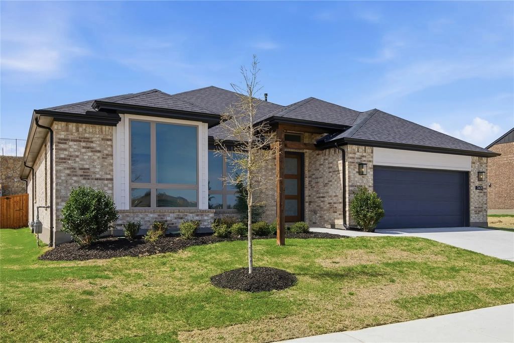 7401 Harrier Street, Fort Worth