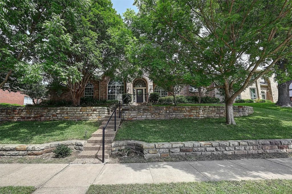 6608 Barclay Lane, Garland