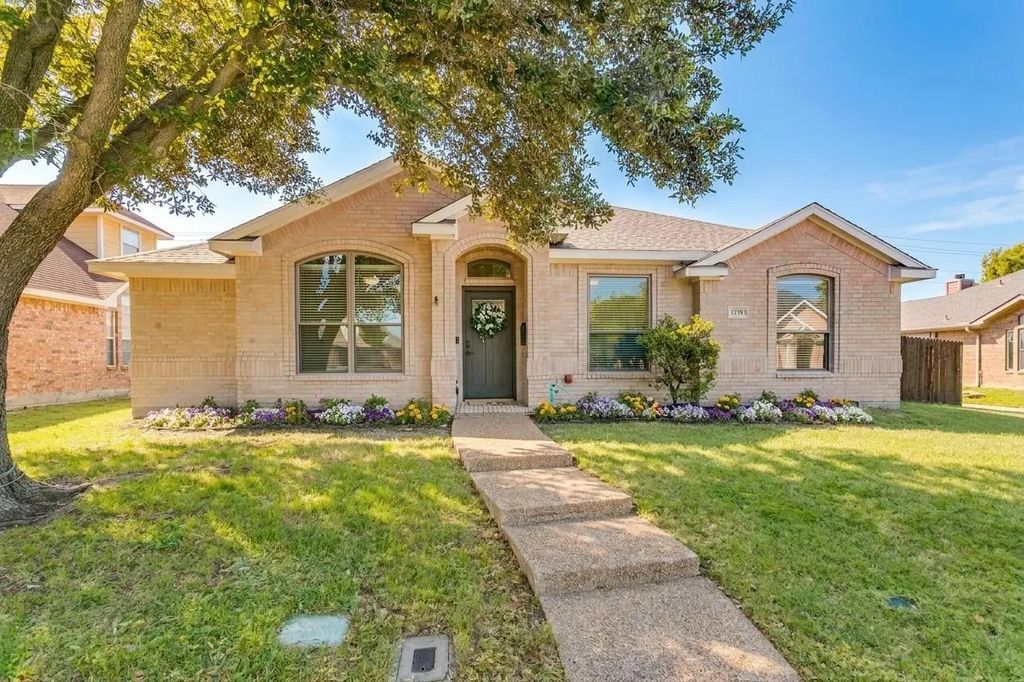1220 Shady Elm Lane, Lewisville