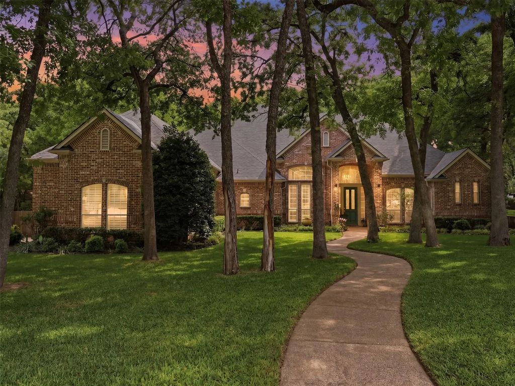 2903 Knight Court, Southlake