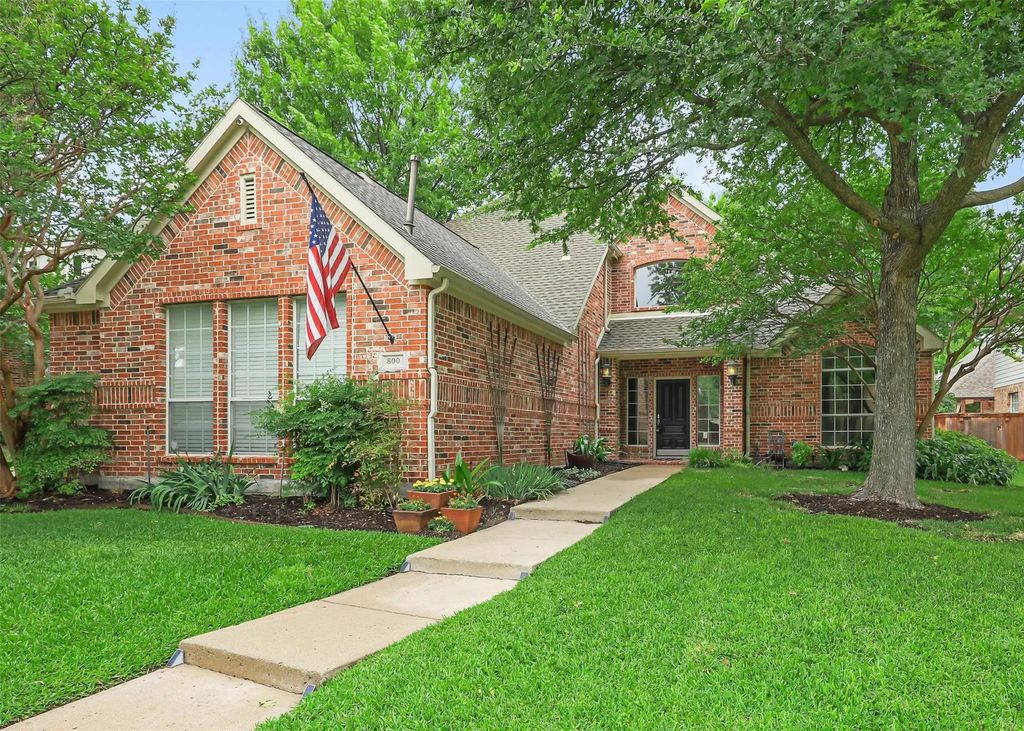 800 Coralberry Drive, McKinney
