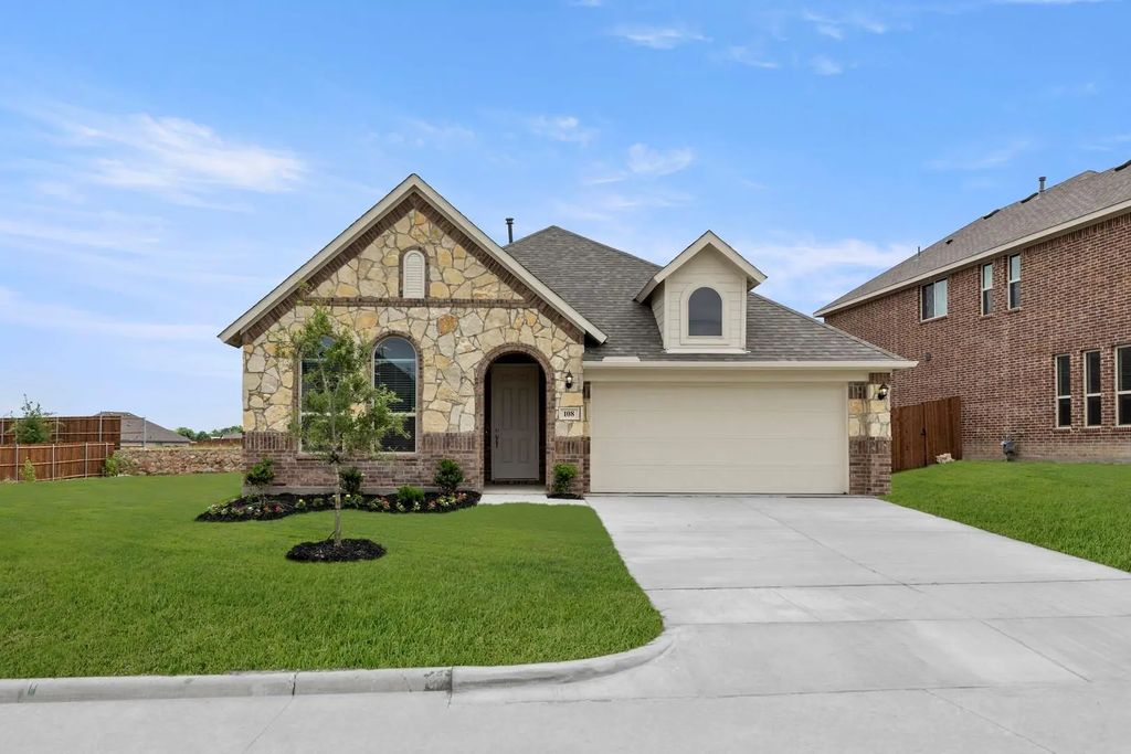 108 Whistling Duck Drive, Balch Springs