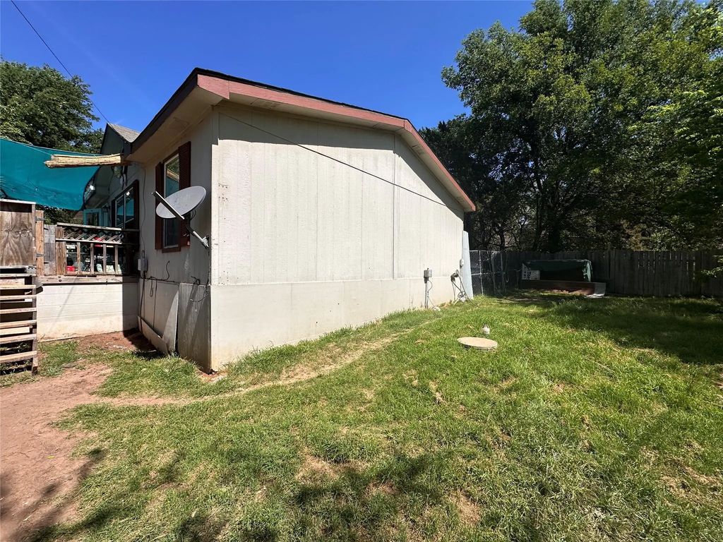 2705 Overview Road, Granbury