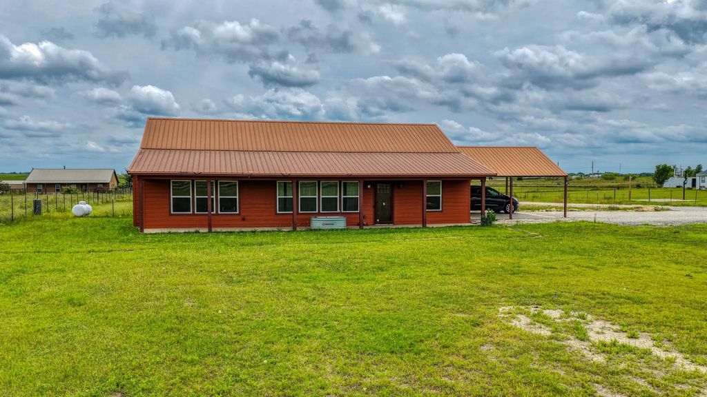 5500 County Road 302, Grandview