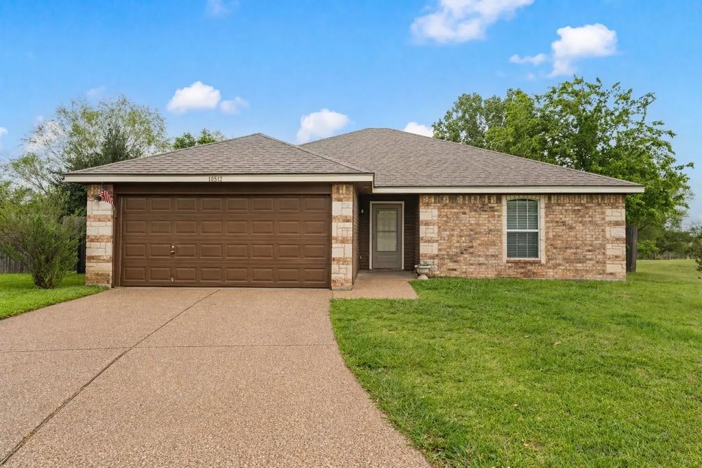 10512 Granada Drive, Waco