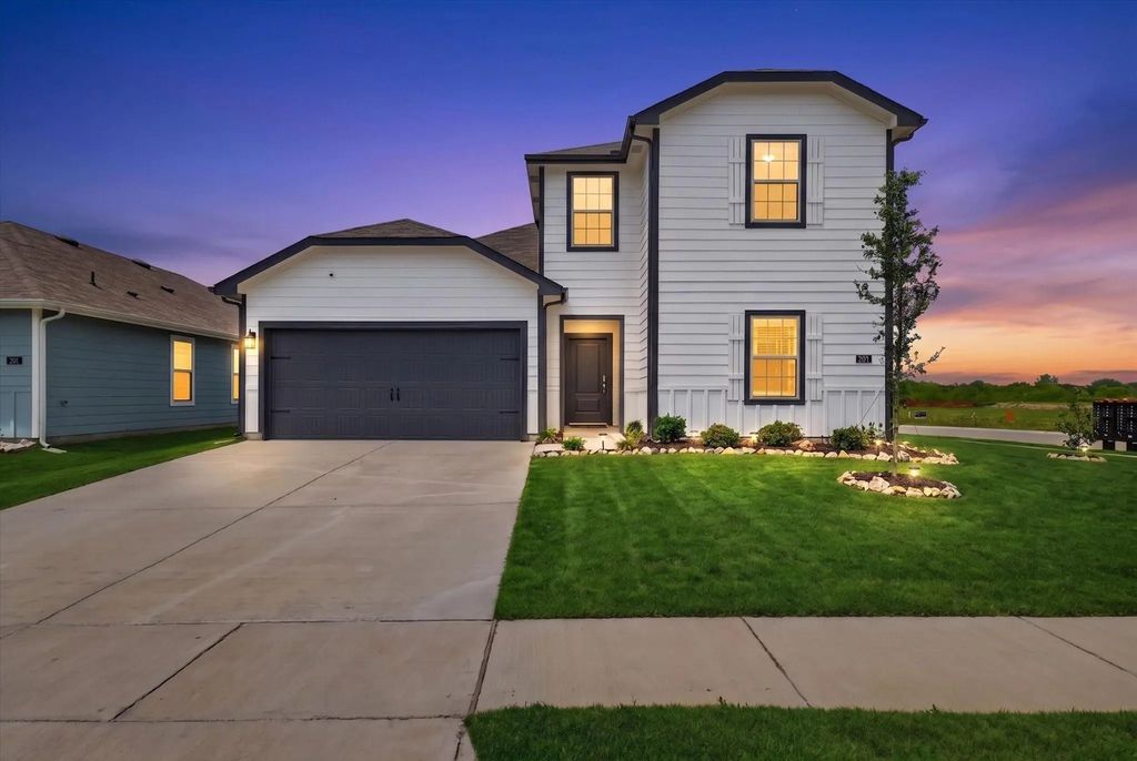 204 Boxwood Drive, Royse City