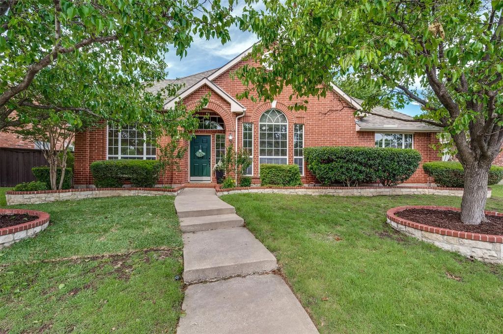 8531 Turnberry Drive, Frisco
