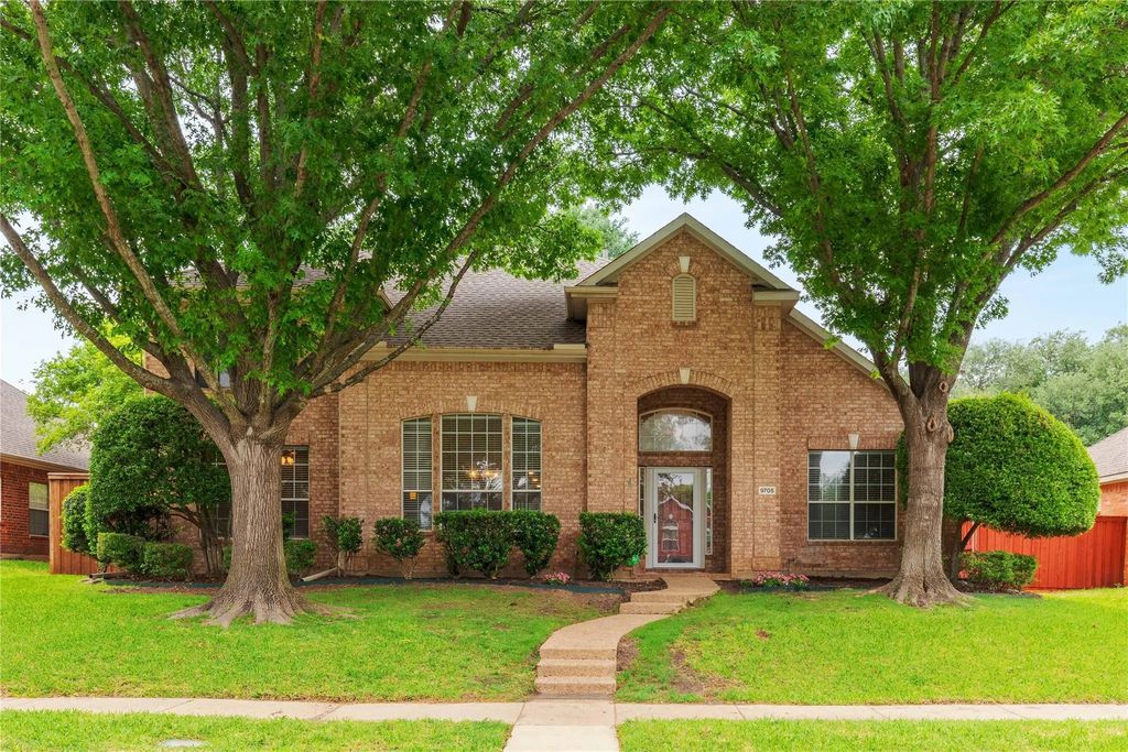9705 Southern Hills Drive, Plano