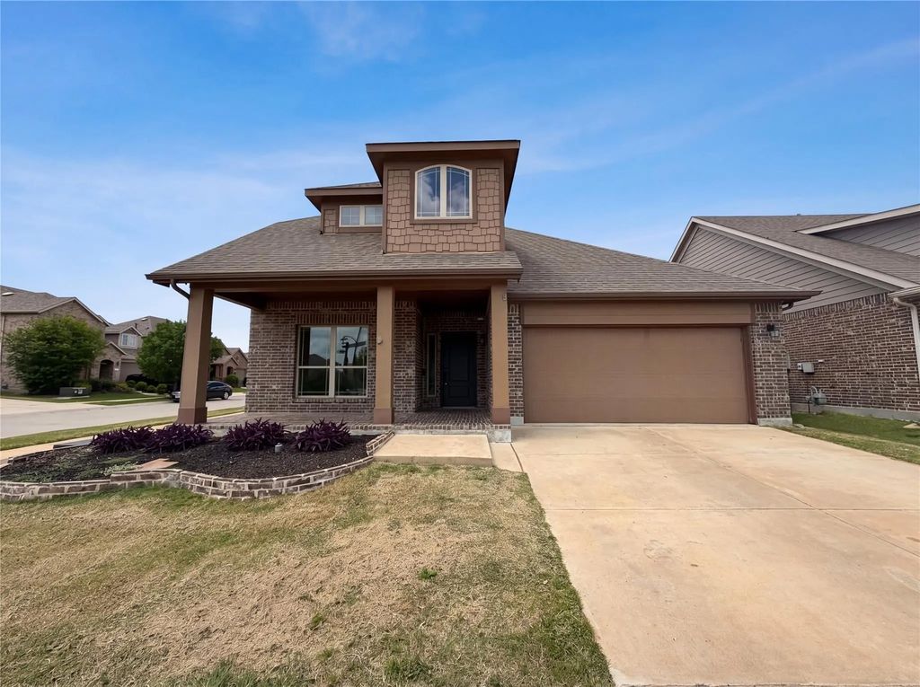 1501 Bunting Drive, Argyle
