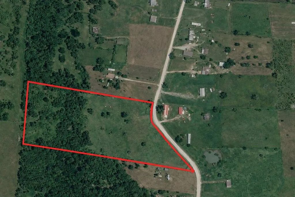 1770 Mustang Loop, Madisonville